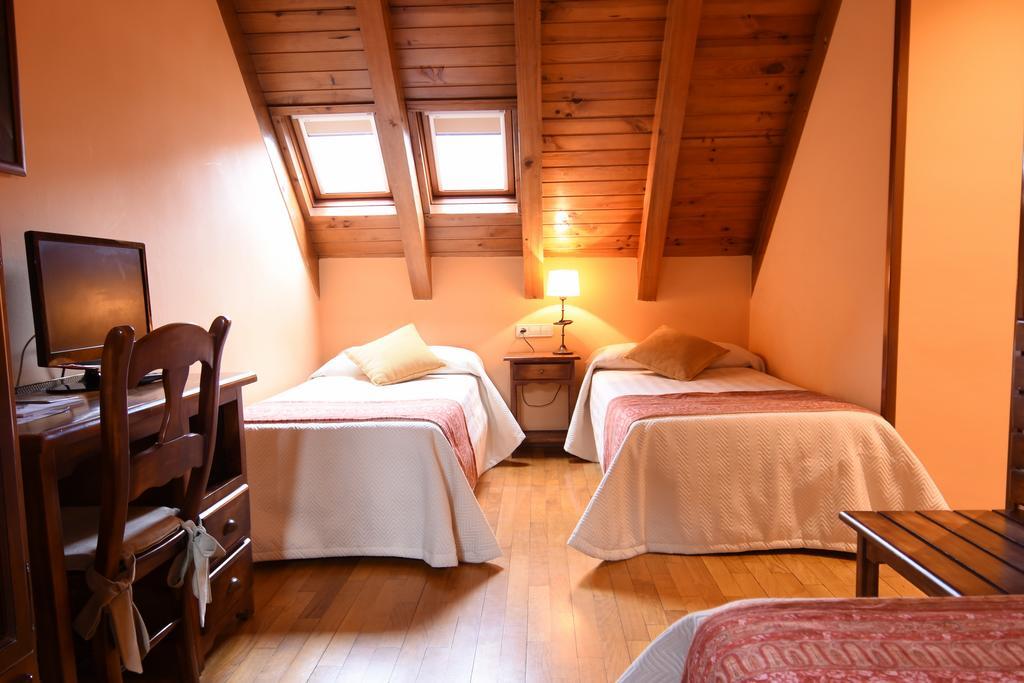 Eth Pomer Viella Chambre photo